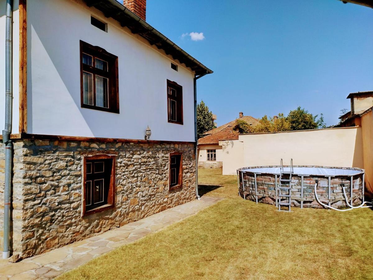 Private 4Br-2Ba Guest House Dryanovo With Pool And Free Parking Eksteriør billede