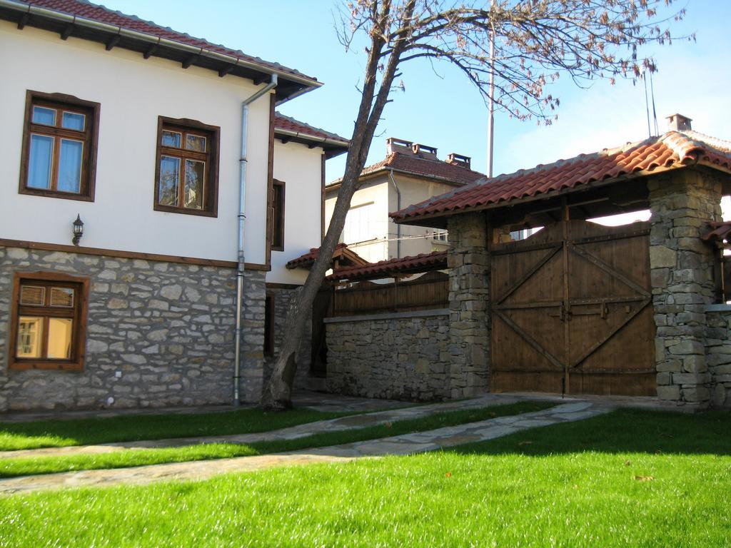 Private 4Br-2Ba Guest House Dryanovo With Pool And Free Parking Eksteriør billede